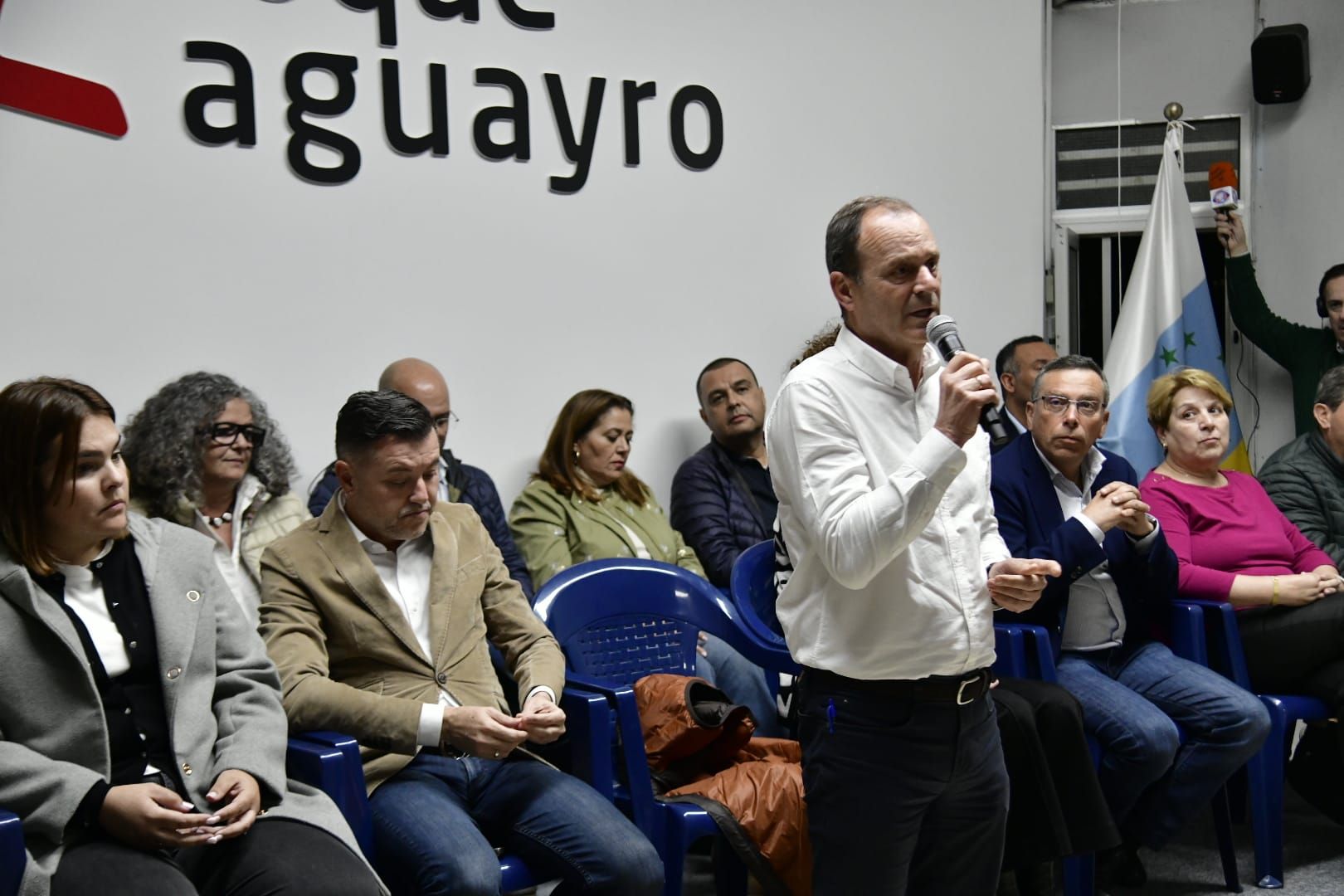 La asamblea de Roque Aguayro, en imágenes