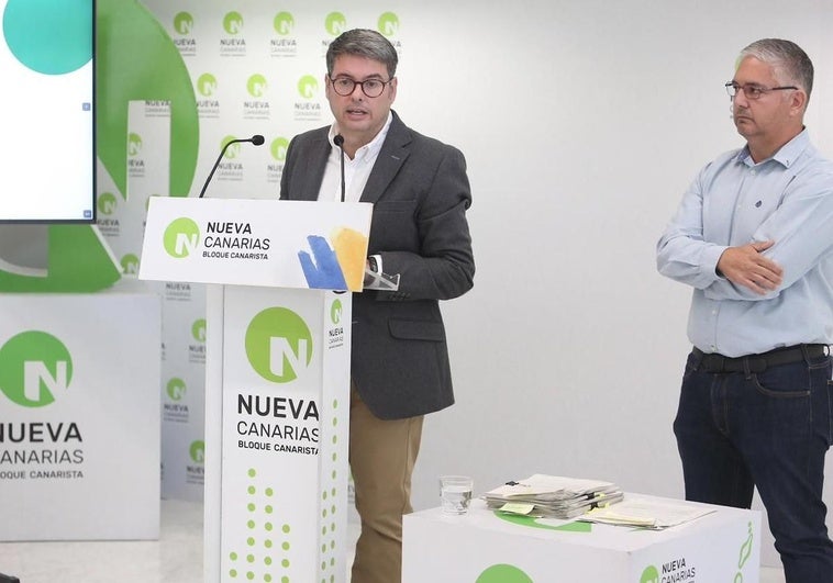 Juan Manuel Gabella y Javier Romero, en un momento de la comparecencia.