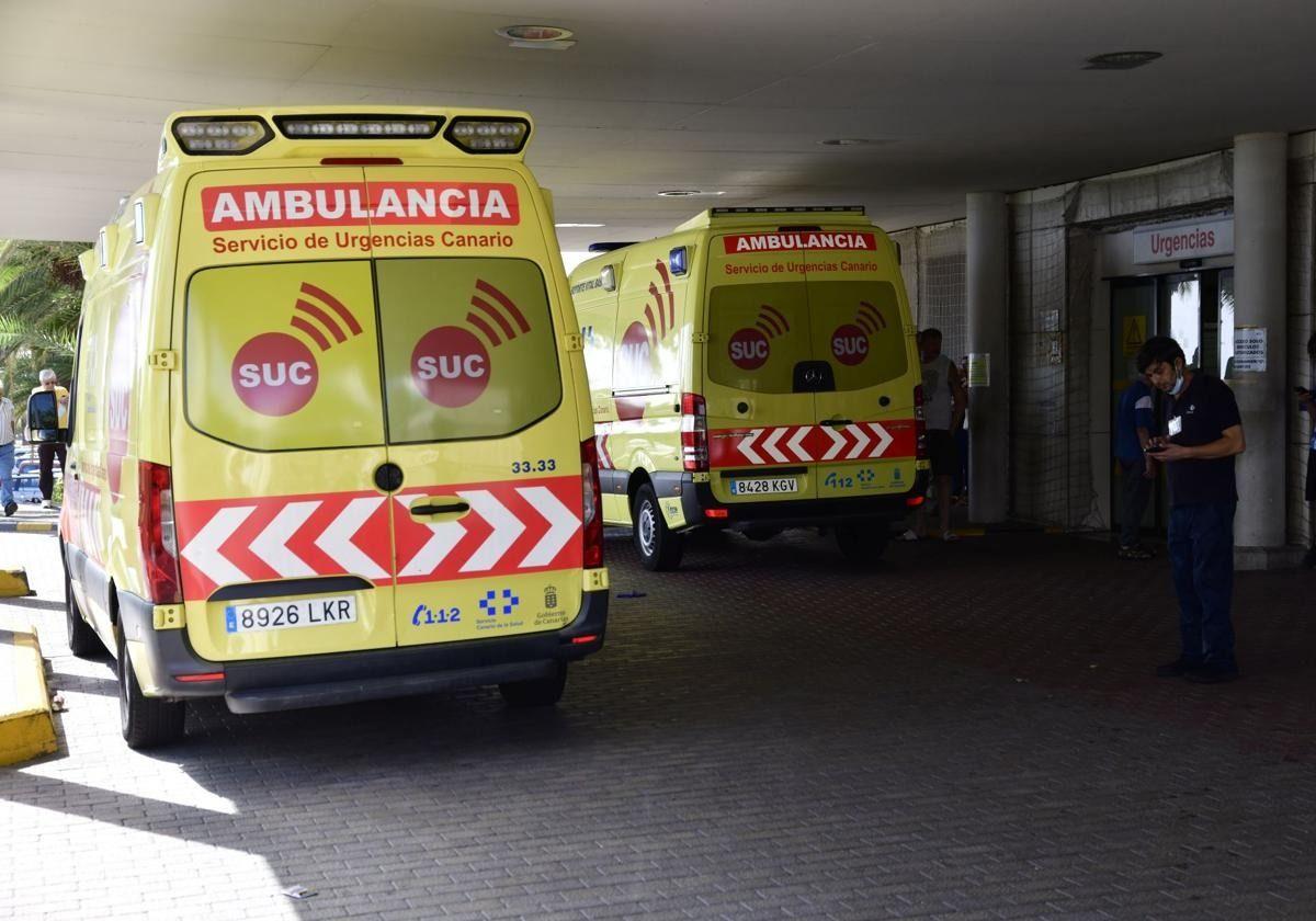 Foto archivo de ambulancias del SUC.