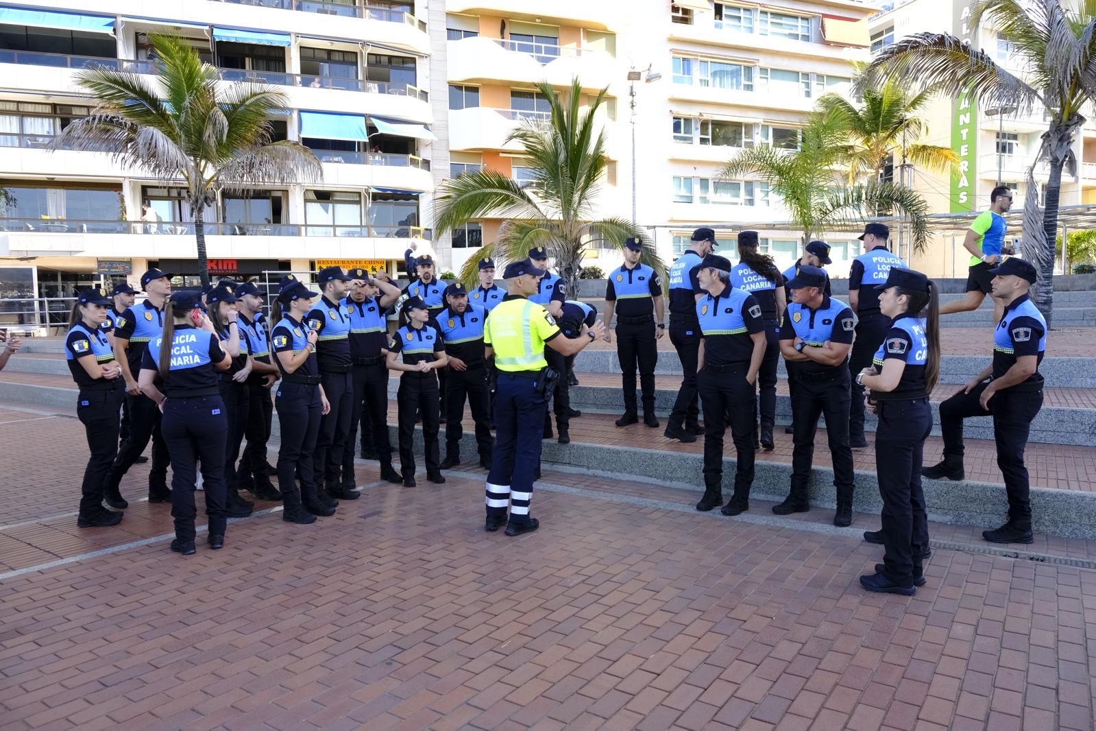 Las imágenes de los 45 nuevos agentes de la Policía Local de la capital grancanaria