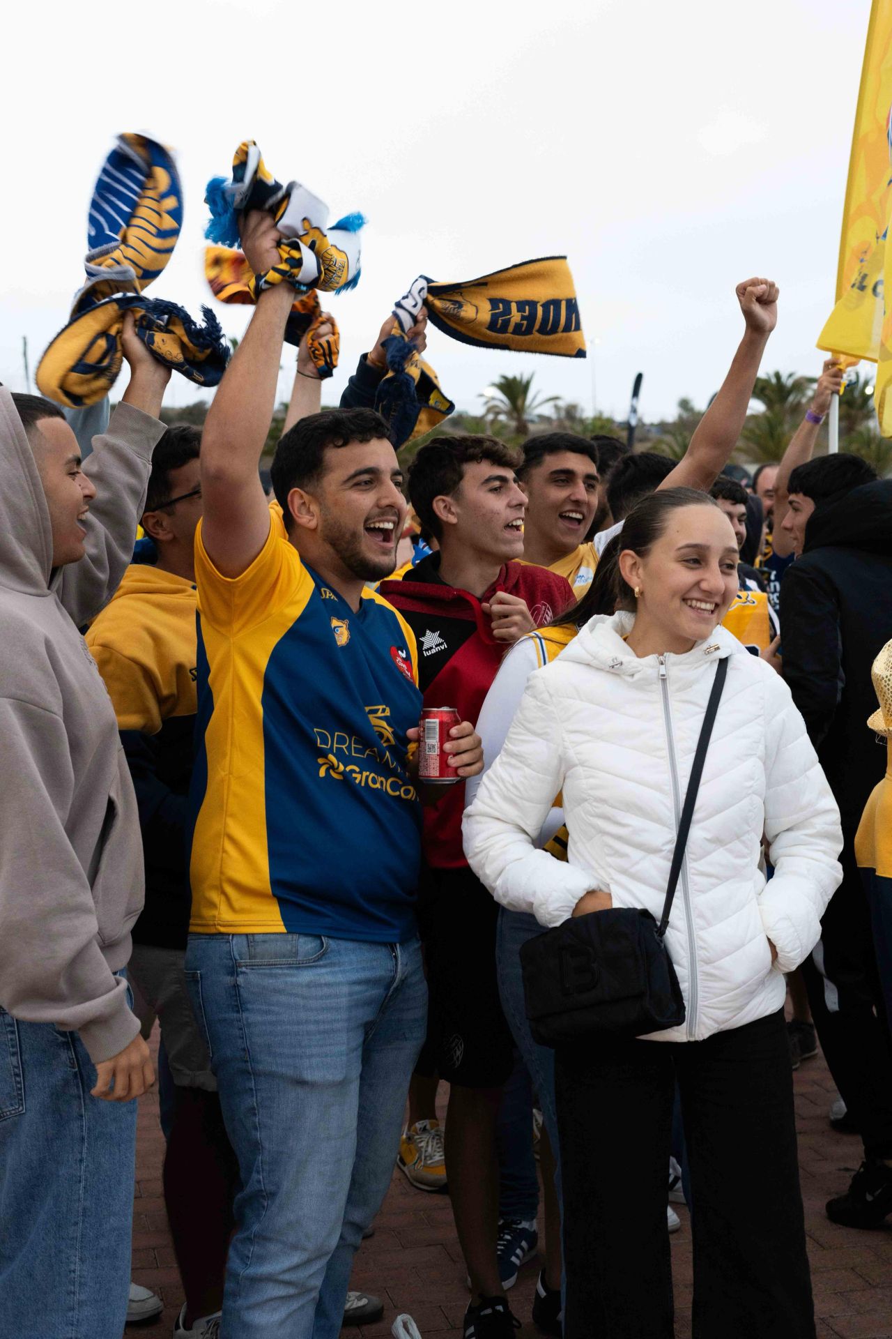 El recibimiento al Granca antes del inicio del choque ante el Madrid, en imágenes