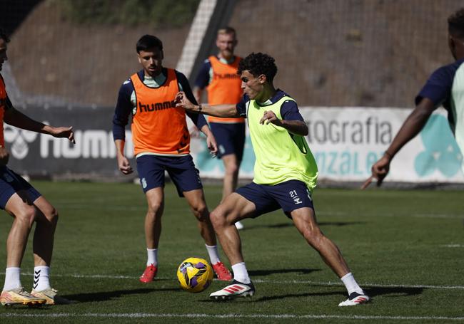 Bajcetic, durante un entrenamiento de esta semana.