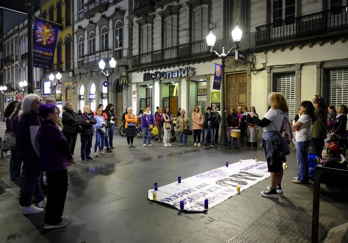 La Red Feminista toma las calles para condenar el asesinato de María Dolores