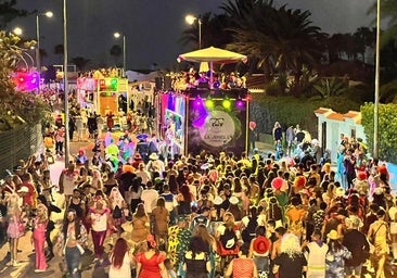 Al menos 23 carrozas se quedan fuera de la cabalgata del carnaval de Maspalomas