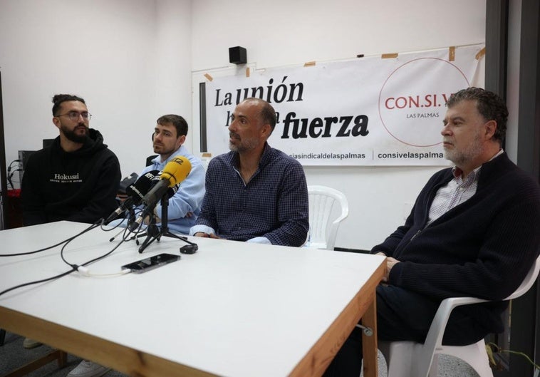 Miembros del sindicato Consive valoran el acuerdo alcanzado con la ULPGC en rueda de prensa.