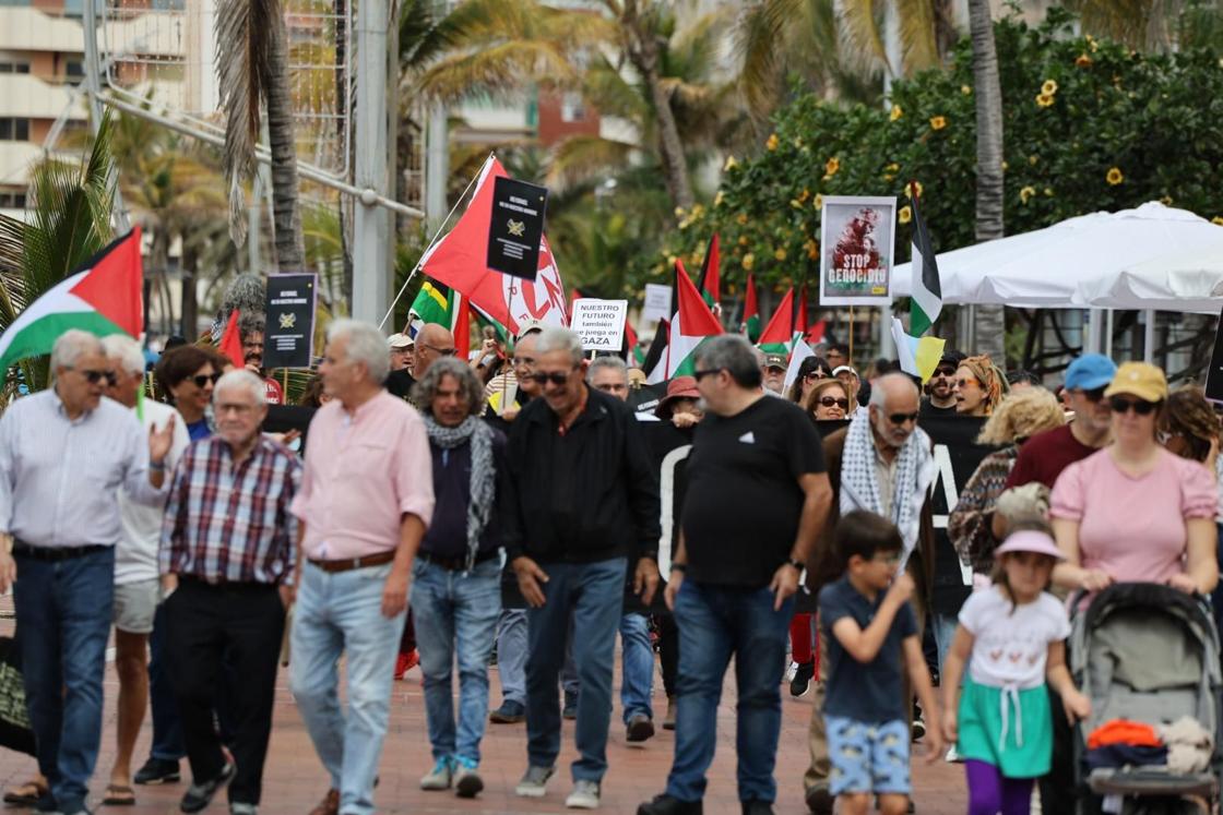 Manifestación contra la guerra, en defensa de la paz y del pueblo palestino