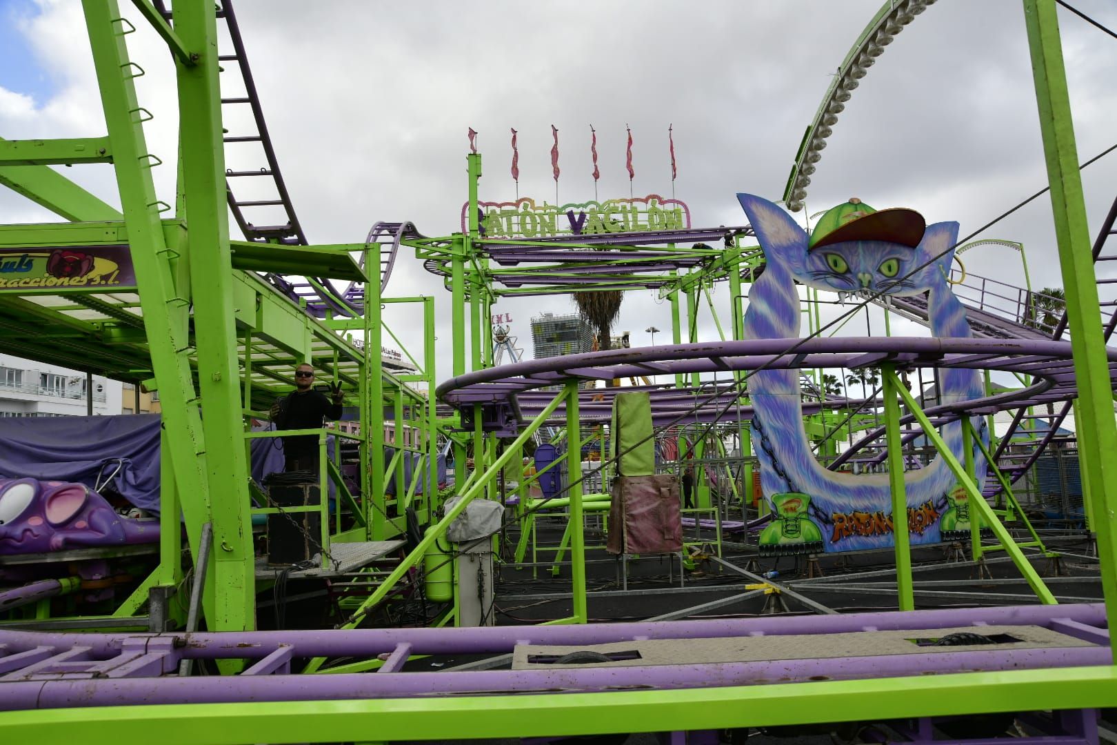 La feria de atracciones ya se prepara para el carnaval en El Refugio