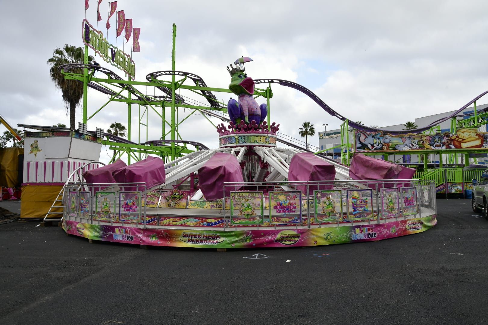 La feria de atracciones ya se prepara para el carnaval en El Refugio