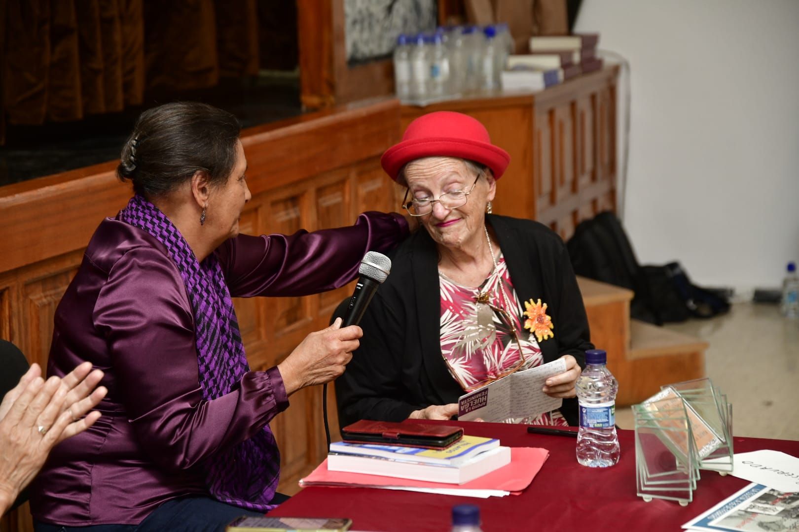 La Isleta rinde homenaje a los vecinos del barrio