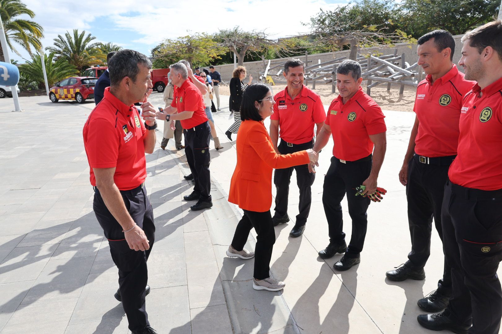 Los bomberos de la capital grancanaria muestran sus nuevos equipos