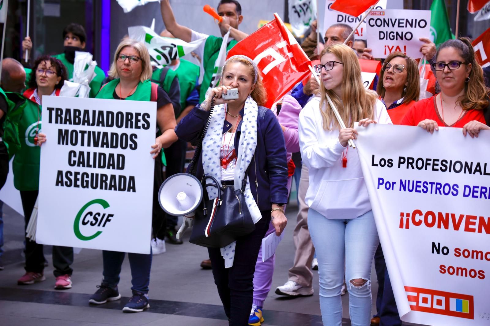 Manifestación por la mejora de sueldos en la sanidad privada