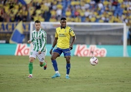 Lo Celso y Essugo, en el Gran Canaria.