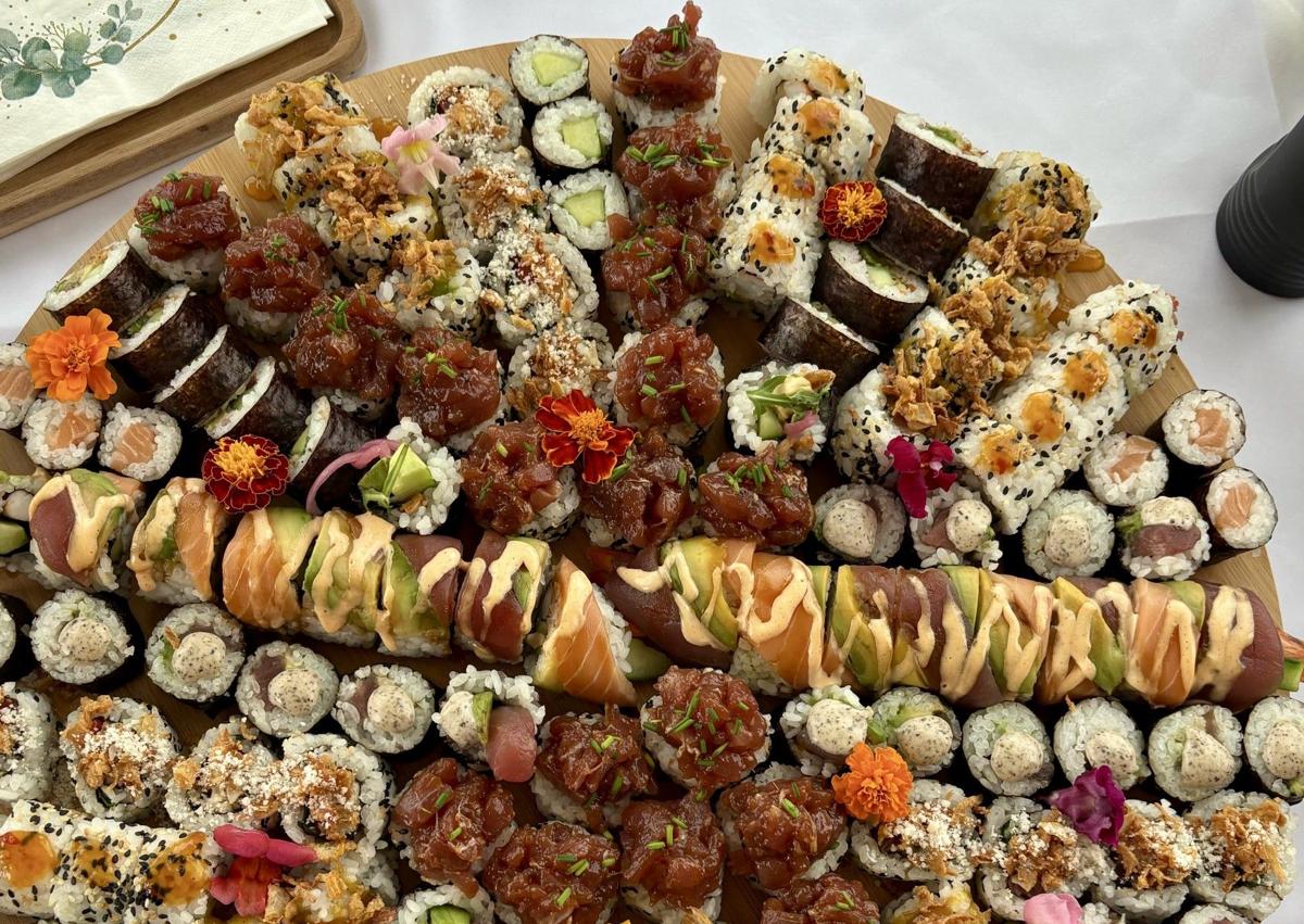 Imagen secundaria 1 - Mesa de brunch, tabla de sushi y mesa dulce de 'Palatable'