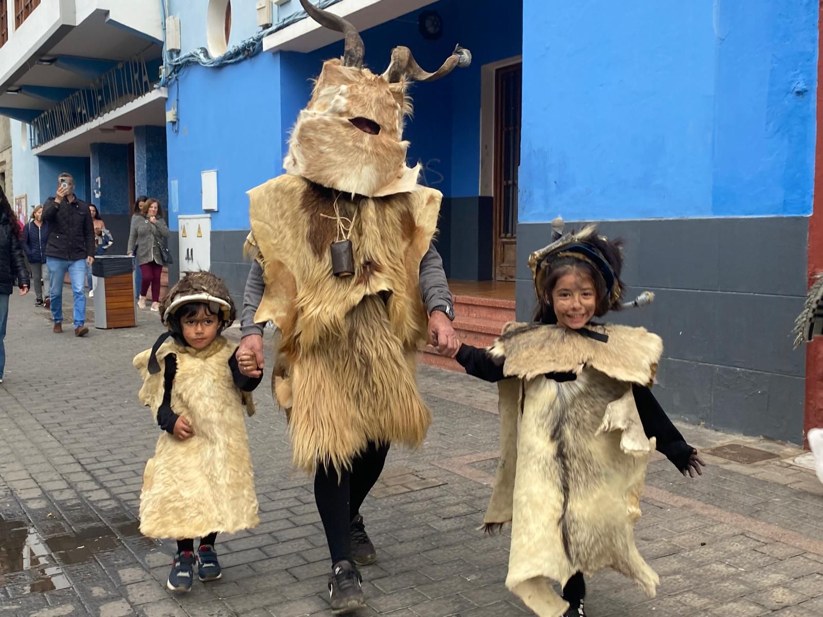 Estampida carnavalera de machos y cabras en La Aldea de San Nicolás