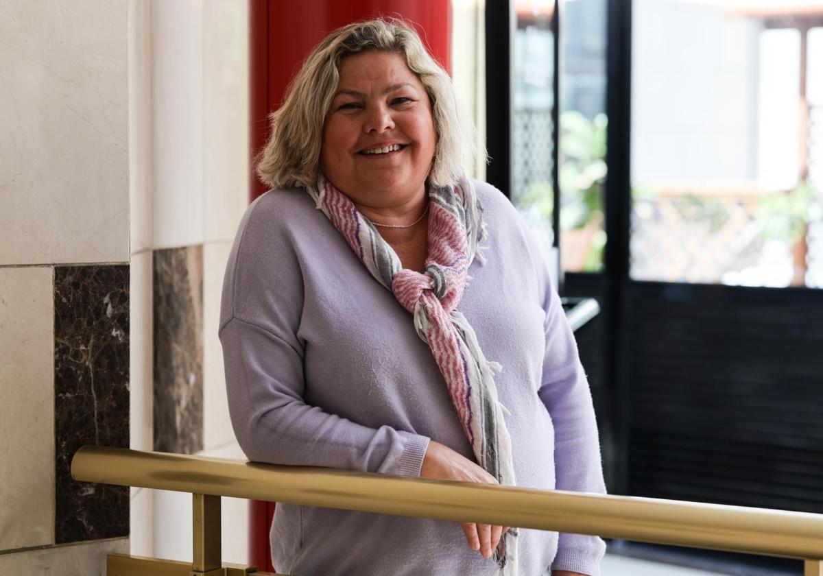 Al teléfono con las víctimas de maltrato: «Hay llamadas muy duras, en las que lloran niños y madres»