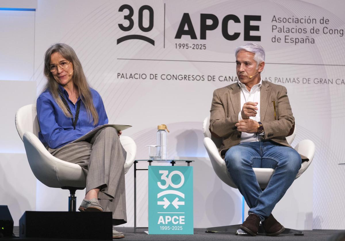 Patricio Viñayo en la inauguración de la reunión anual de la Asociación de Palacios de Congresos de España (APCE)