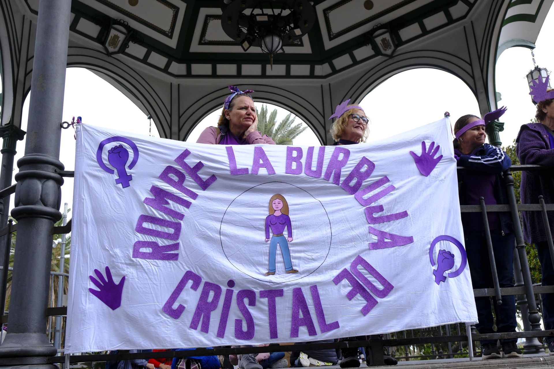 Las calles de la capital grancanaria se visten de lucha y orgullo