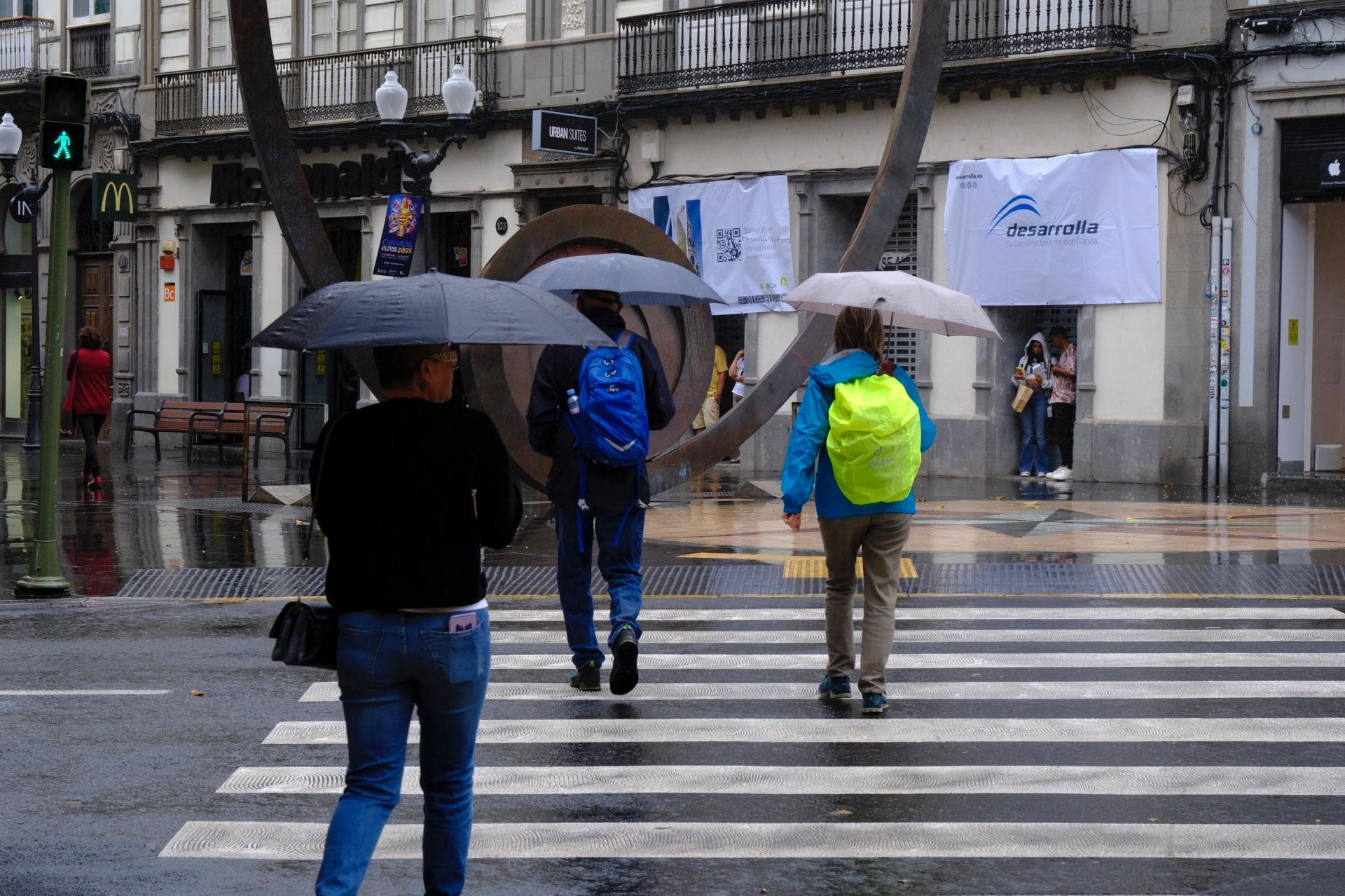 La capital grancanaria bajo el paraguas