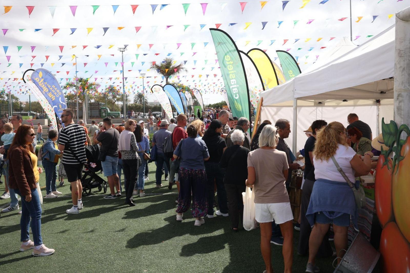 Los productos de la tierra conquistan Maspalomas