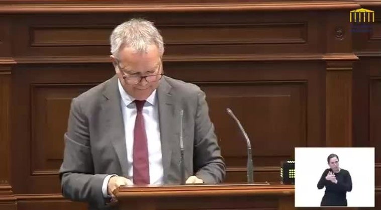 Franquis acusa a Clavijo de "inacción" en el Debate del Estado de la Nacionalidad Canaria