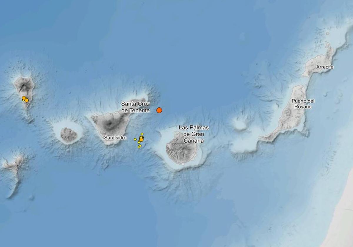 Un enjambre sísmico sacude Canarias: 11 terremotos en la zona del volcán de Enmedio en solo una hora