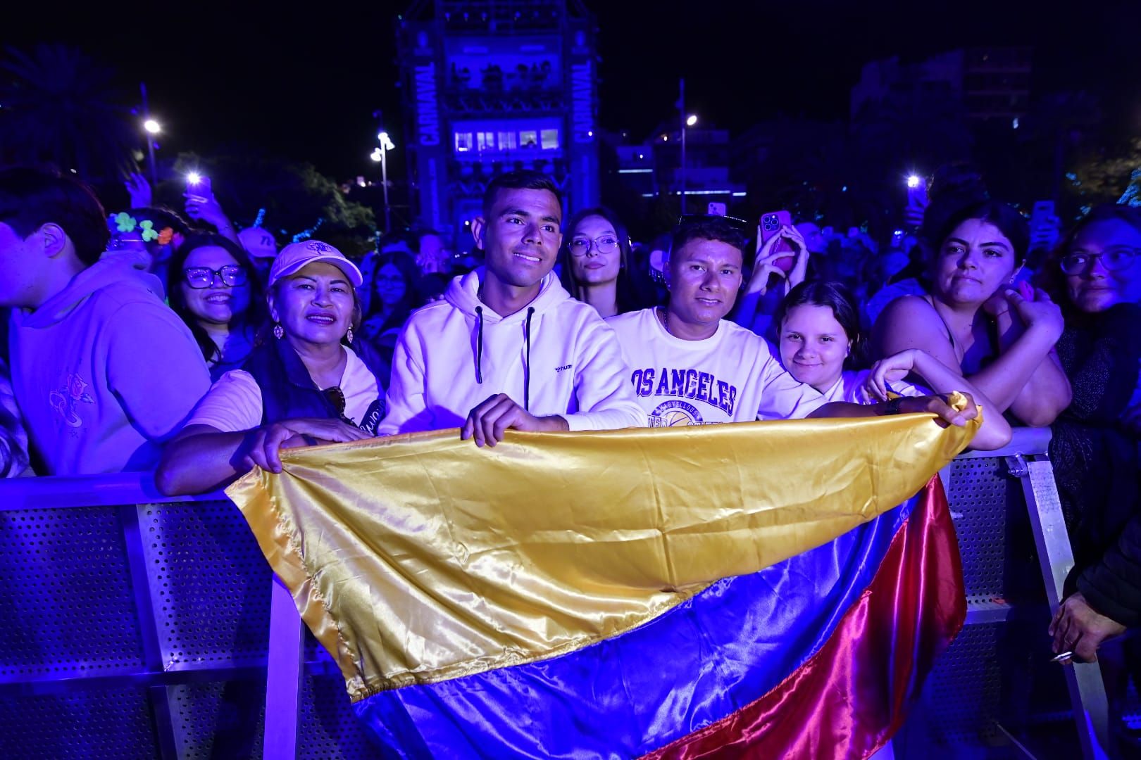 Maluma desata pasiones en el carnaval de Las Palmas de Gran Canaria