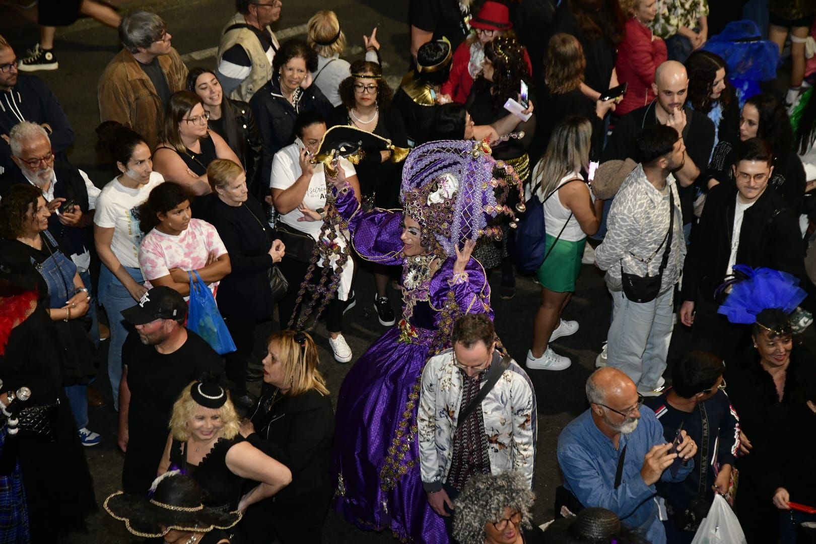 El carnaval de Las Palmas de Gran Canaria se despide con el entierro de la sardina