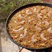 Fideuá de pescado y gambones