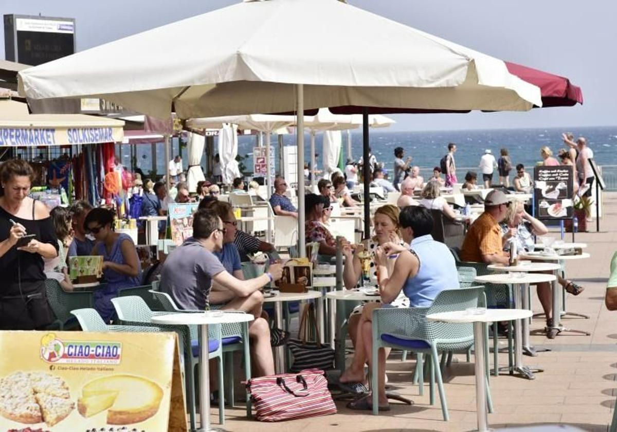 Canarias se desacelera: en 2026 solo crecerá un 1,7%