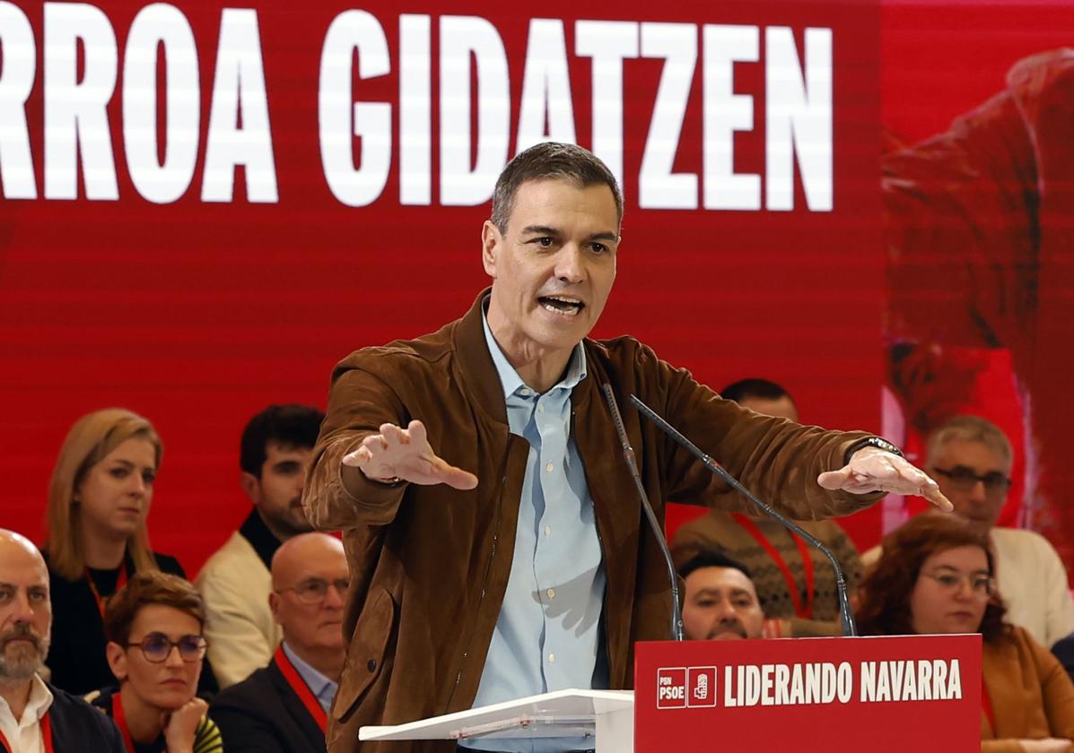 Pedro Sánchez, este domingo, en un mitin en Navarra.