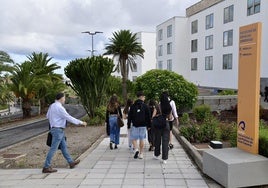 La educación universitaria no puede estar al servicio del negocio