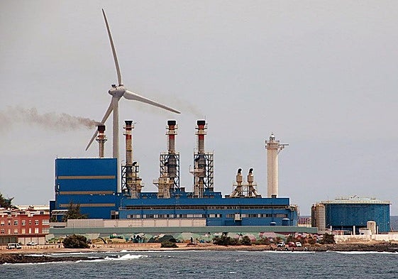 Central eléctrica de Fuerteventura, situada en el barrio de El Charco.