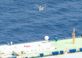 Imagen del rescatel del helicóptero del Ejército del Aire.