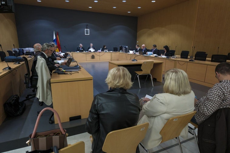 Juicio por el 'Caso Fundescán'