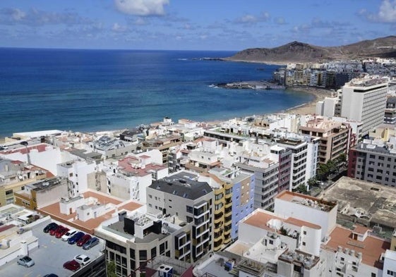 Vista aérea de viviendas en la capital grancanaria.