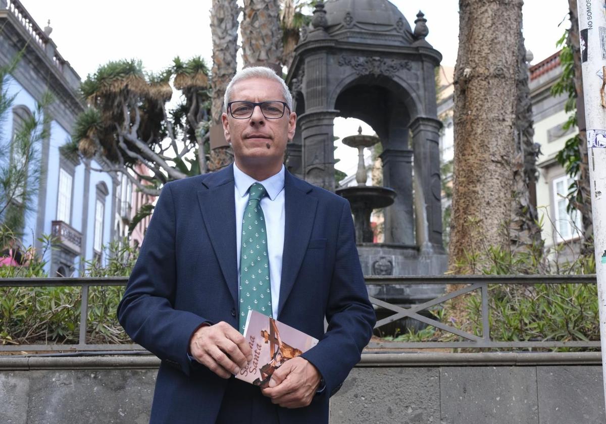 Francisco Martín, Hermano Mayor de los Nazarenos de Vegueta.