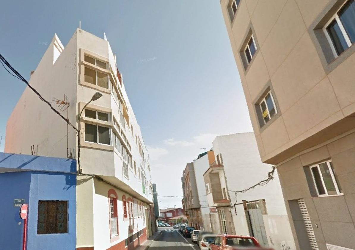 Herido con quemaduras un niño de 12 años tras el incendio de una vivienda en Santa Lucía