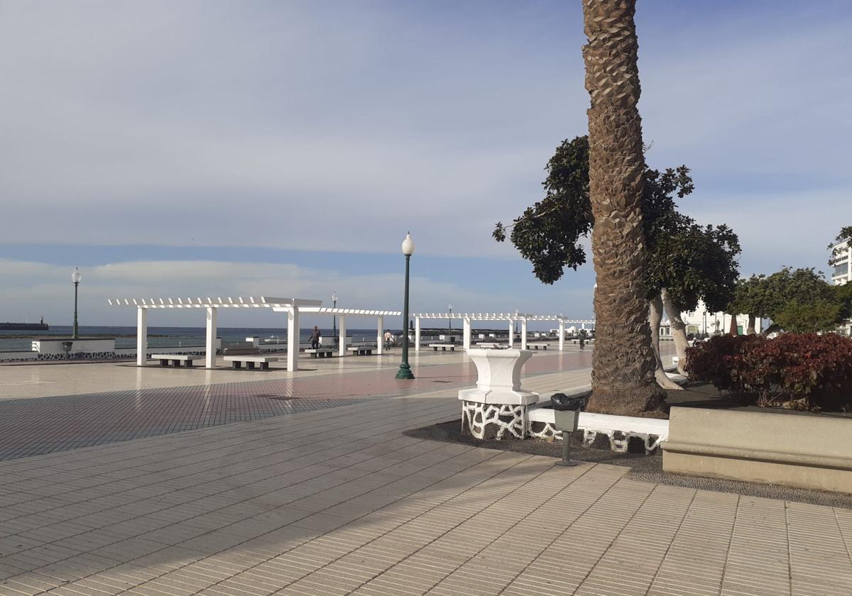 Opción a puestos de la feria andaluza en Arrecife