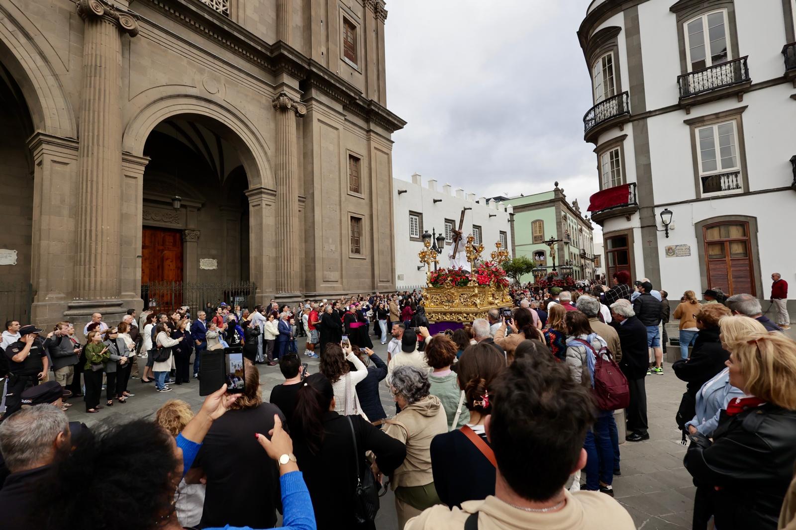 Procesión Magna Interparroquial en Las Palmas de Gran Canaria