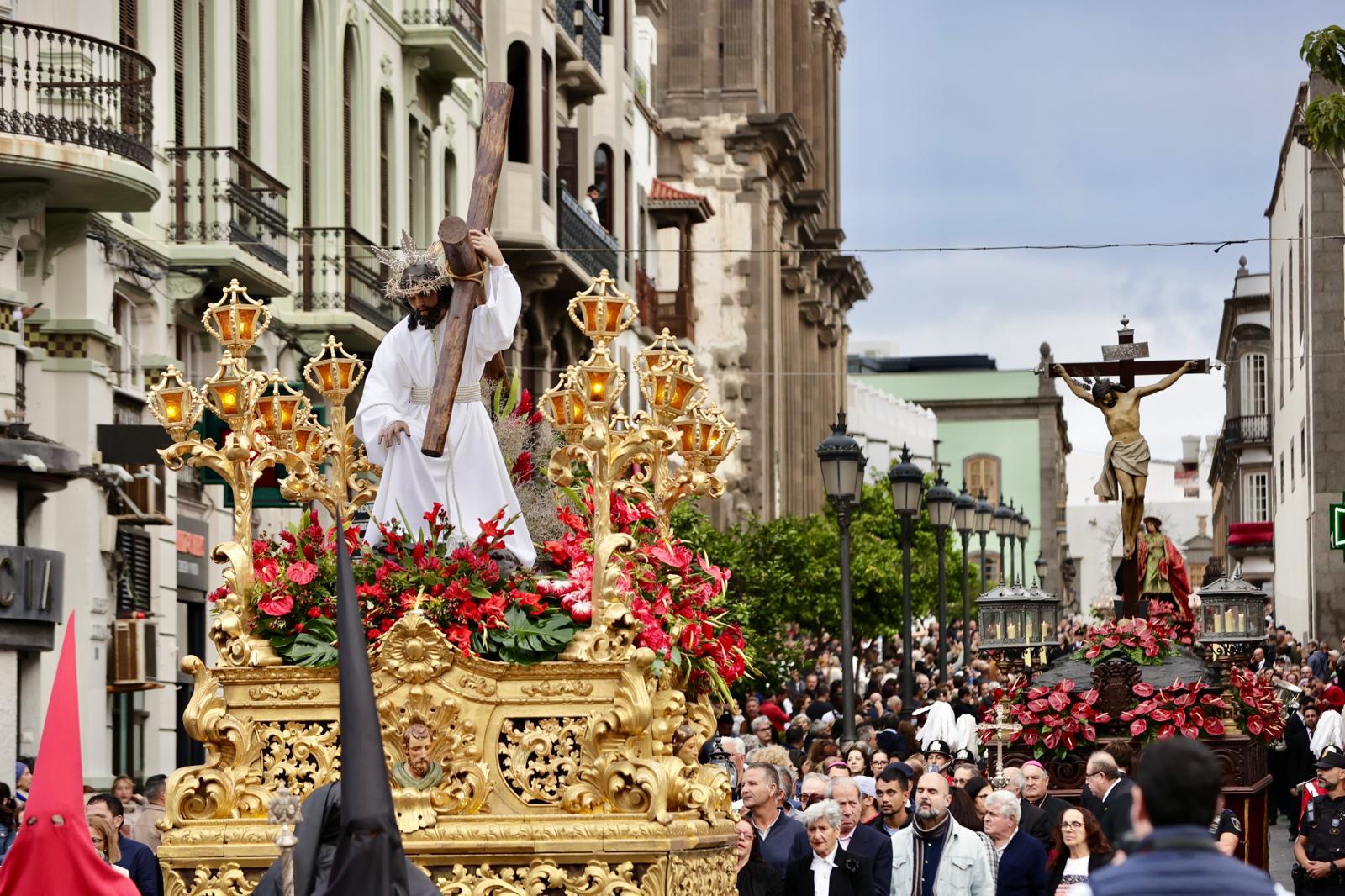Procesión Magna Interparroquial en Las Palmas de Gran Canaria