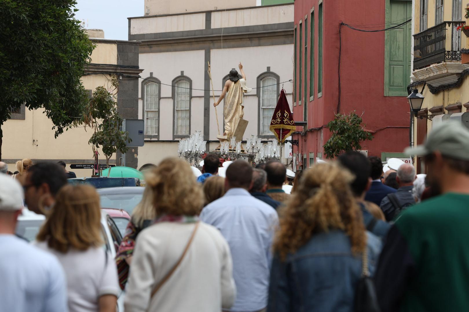 La procesión del Cristo Resucitado, en imágenes