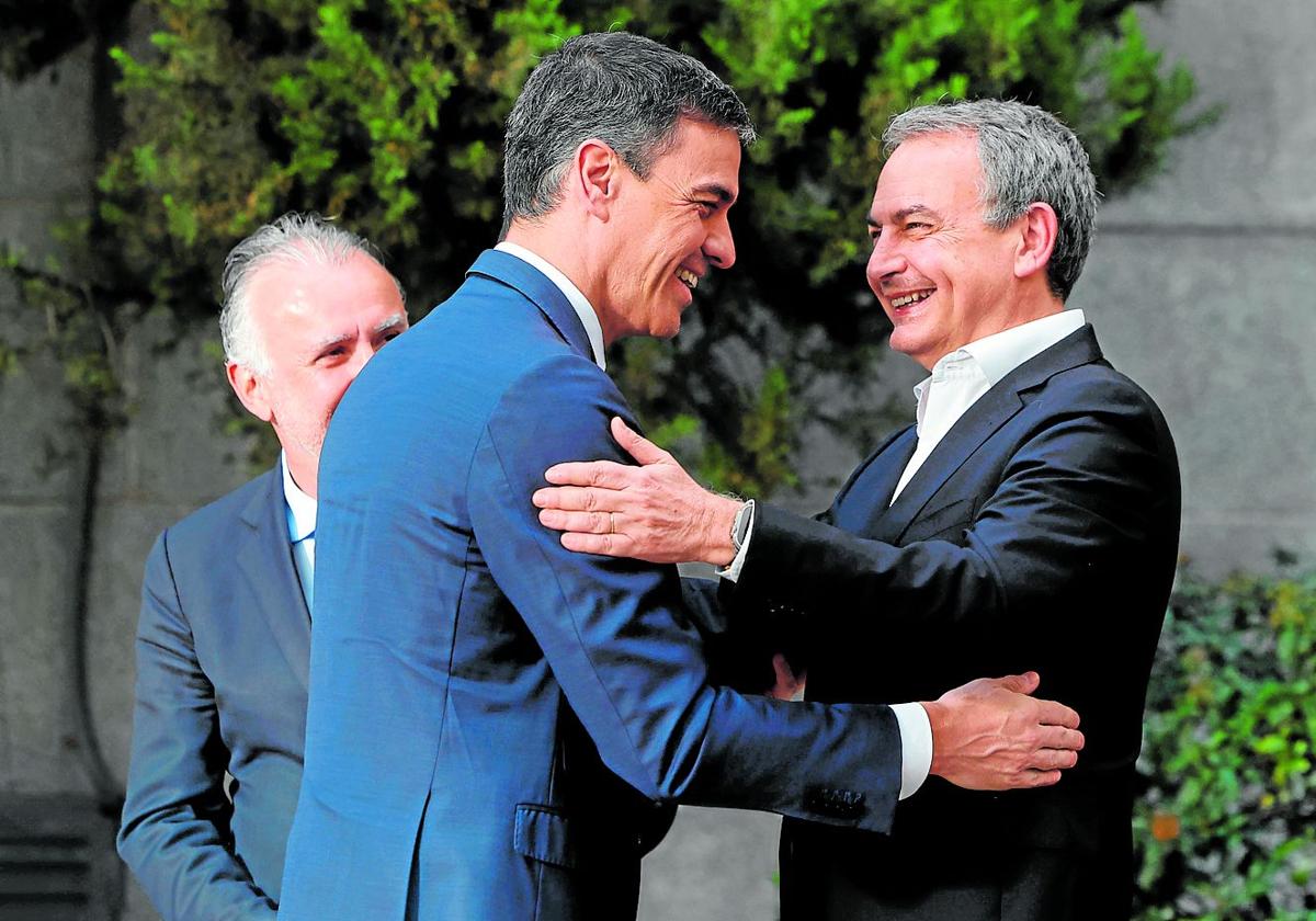 Zapatero contribuyó a sacar adelante el decreto para el reparto de los menores
