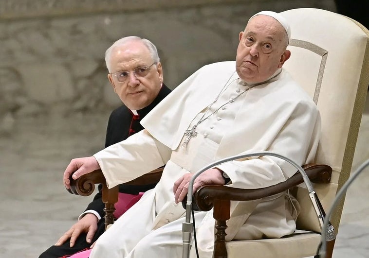 El Papa Francisco en una de sus últimas apariciones públicas antes de su ingreso hospitalario.