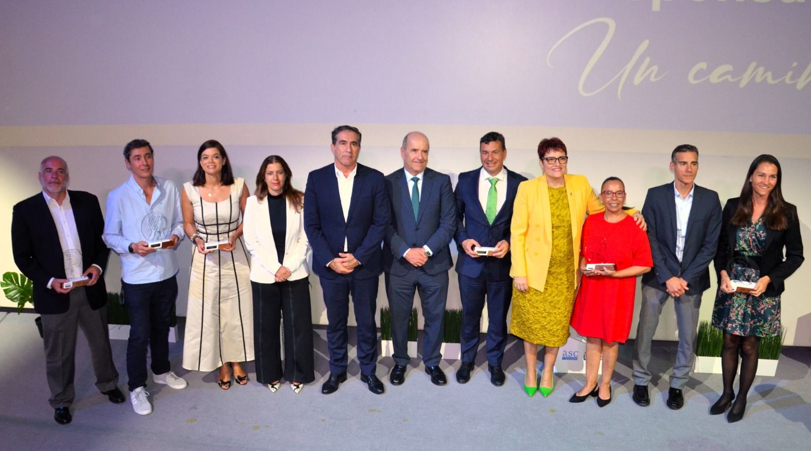 Canarias distingue a seis entidades de la Red Canaria de Responsabilidad Social
