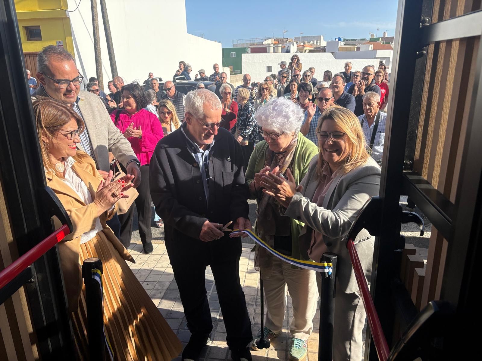 Ingenio inaugura nueva biblioteca en Carrizal