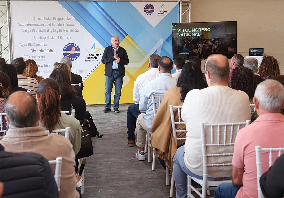 Mario Cabrera, hasta ahora secretario insular de CC, en una reunión preparatoria del octavo congreso nacional.