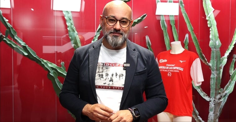 El consejero de Deportes del Cabildo de Gran Canaria, Aridany Romero, en la presentación de la CANARIAS7 Carrera de las Empresas.