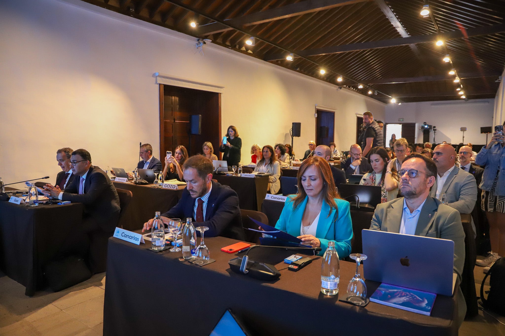 Baleares versus Canarias: limitar la compra de casas a extranjeros «no es la solución»