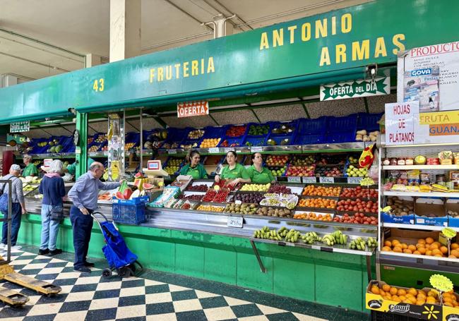 Puestos de Frutería Antonio Armas en el Mercado Central
