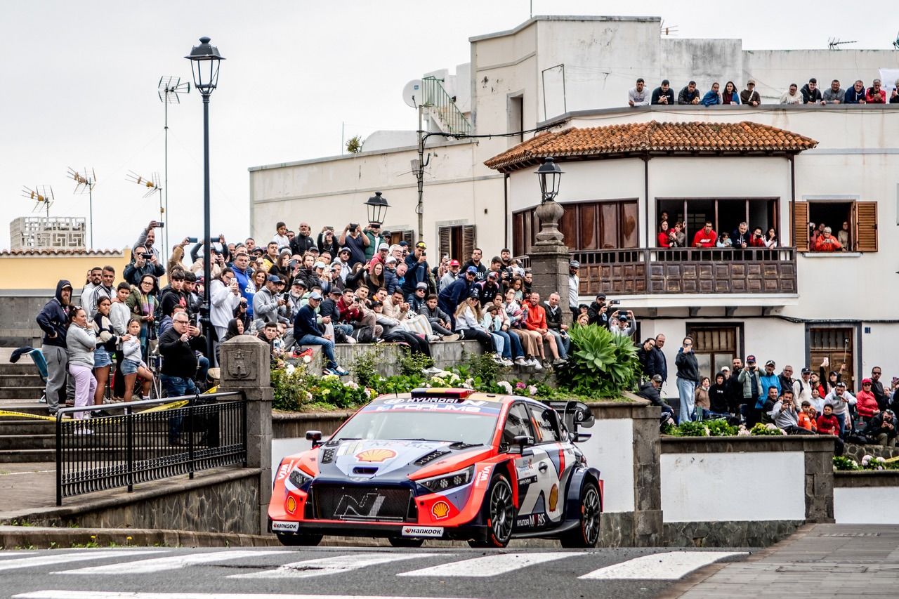 La afición y la belleza de Gran Canaria: el Rally Islas Canarias deja imágenes de ensueño
